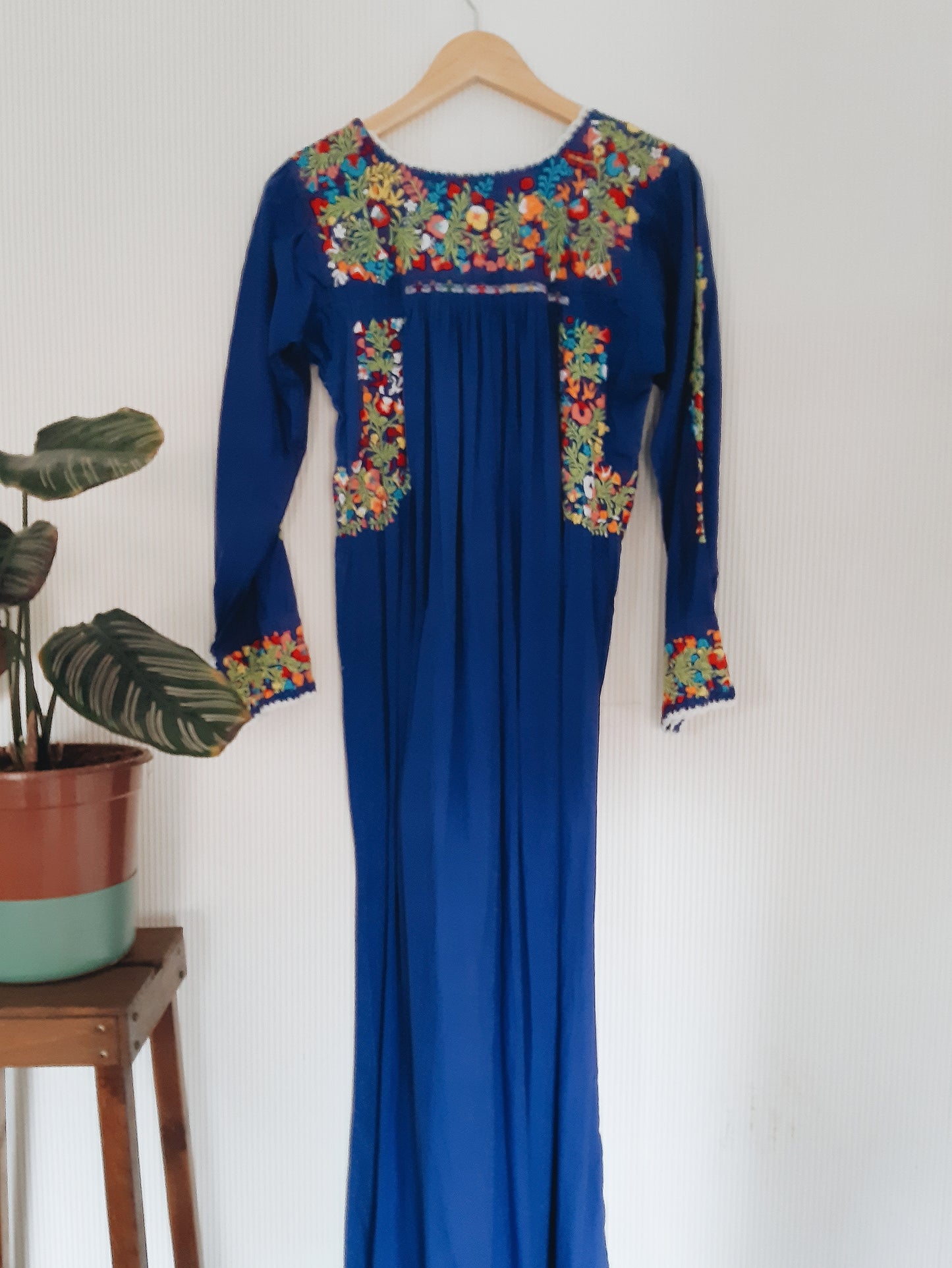 NEW IN! Embroidery dress