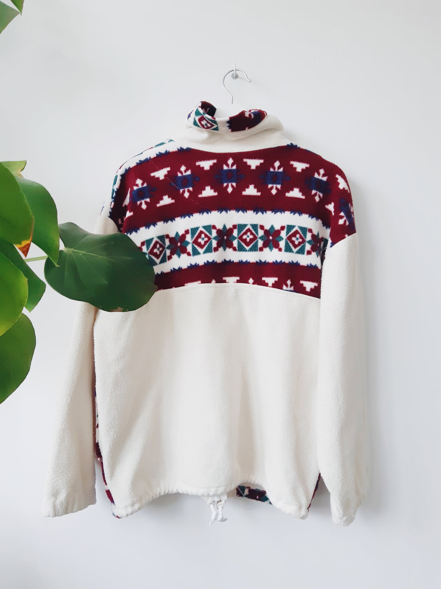 NEW IN! Vintage fleece
