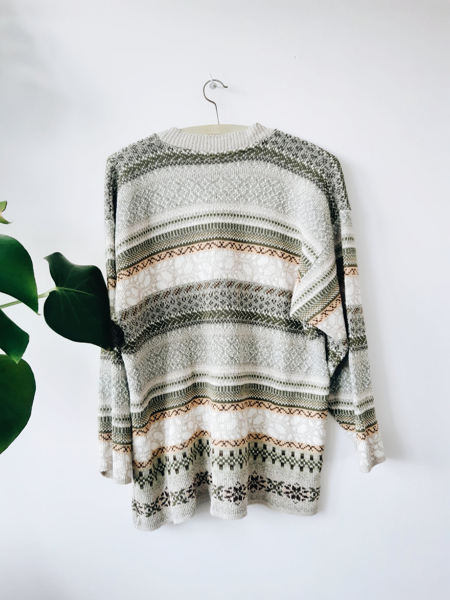NEW IN! Vintage sweater