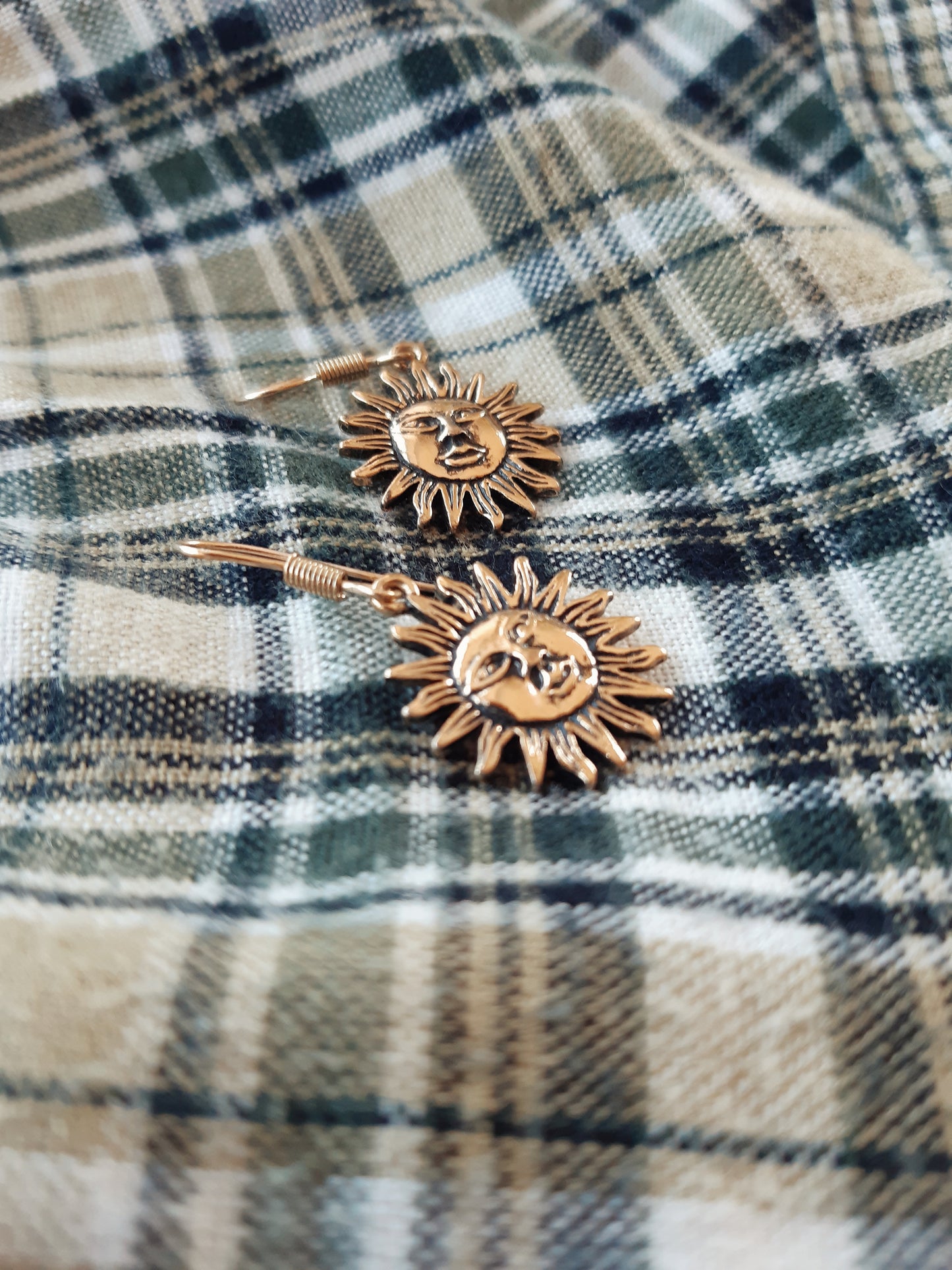 NEW IN! Sun earrings
