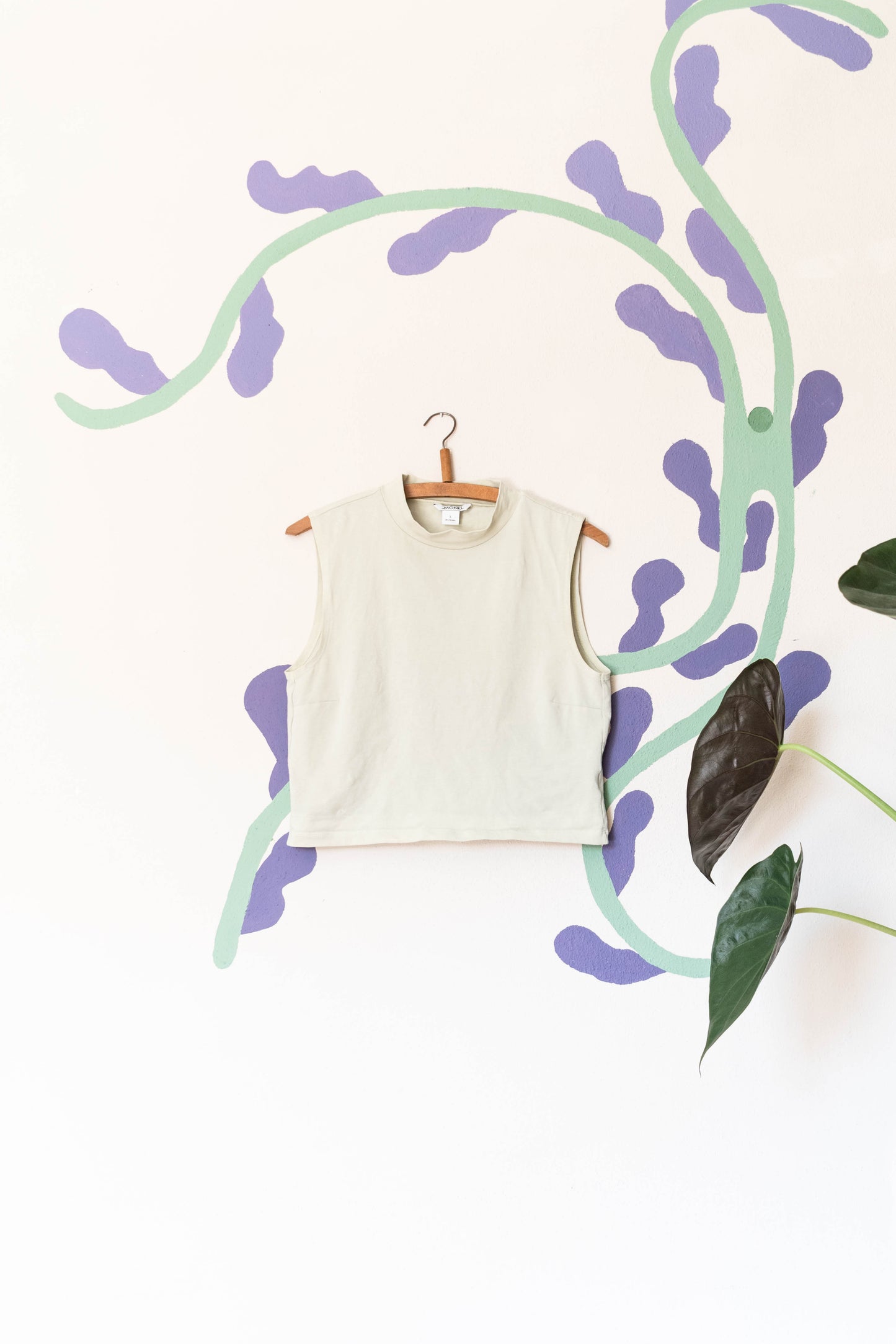 NEW IN! Monki top