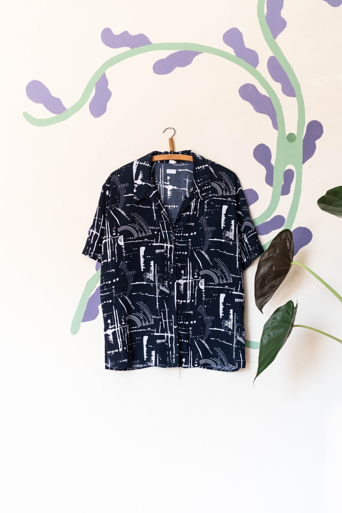 NEW IN! Vintage blouse