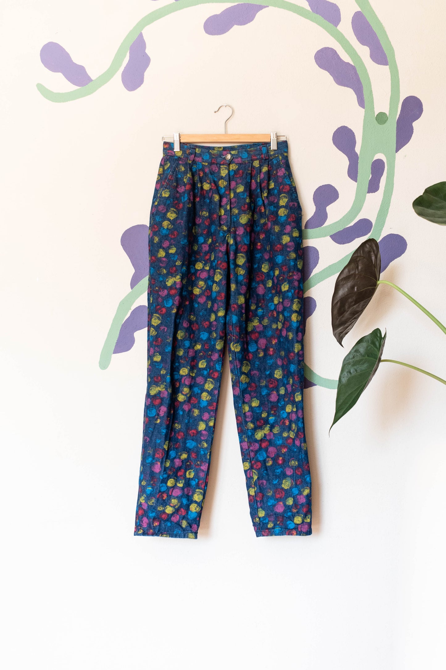 NEW IN! Mom jeans