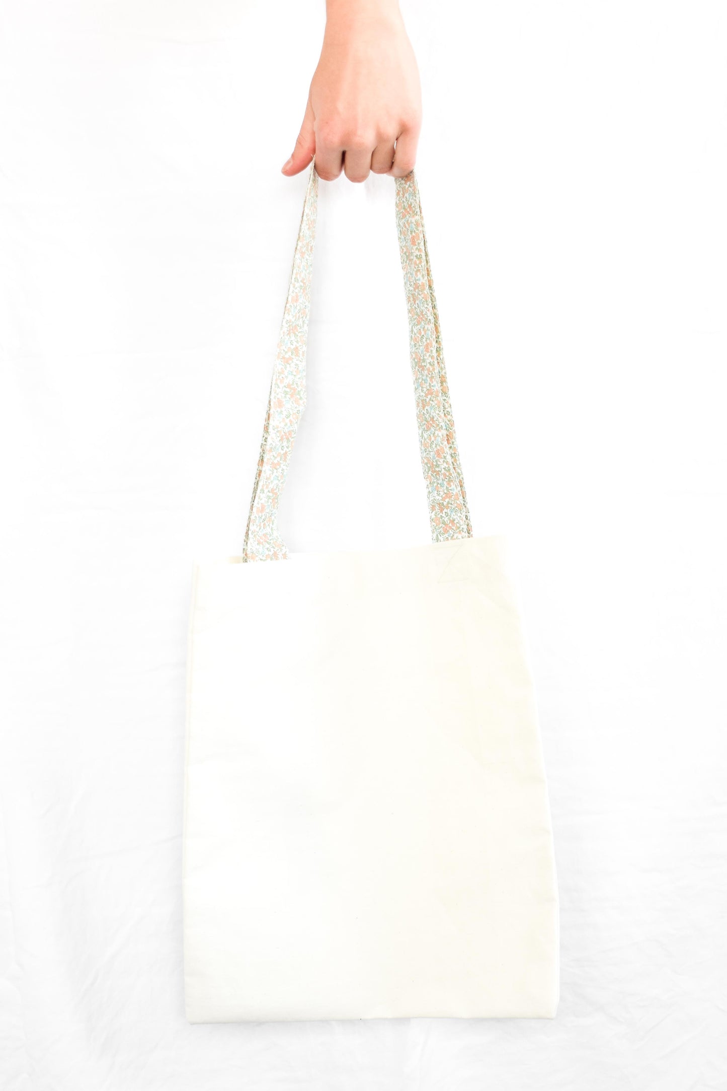 NEW IN! LIMITED EDITION Tote-bag