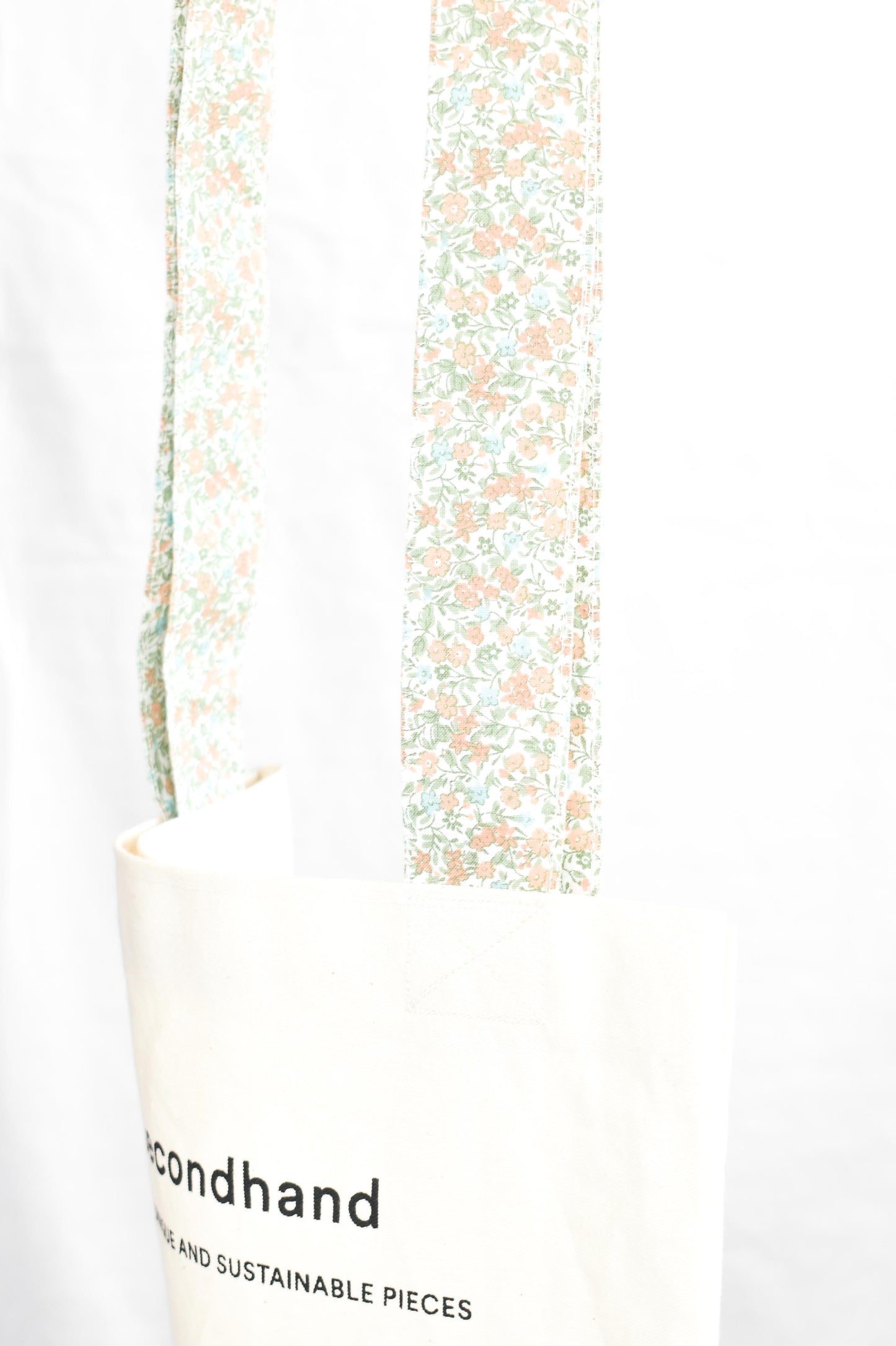 NEW IN! LIMITED EDITION Tote-bag
