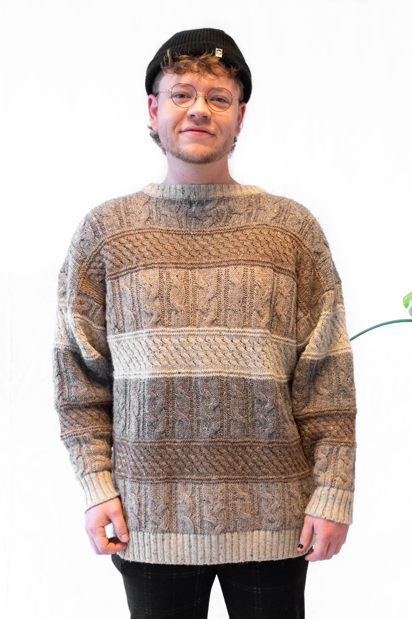 NEW IN! Knit sweater