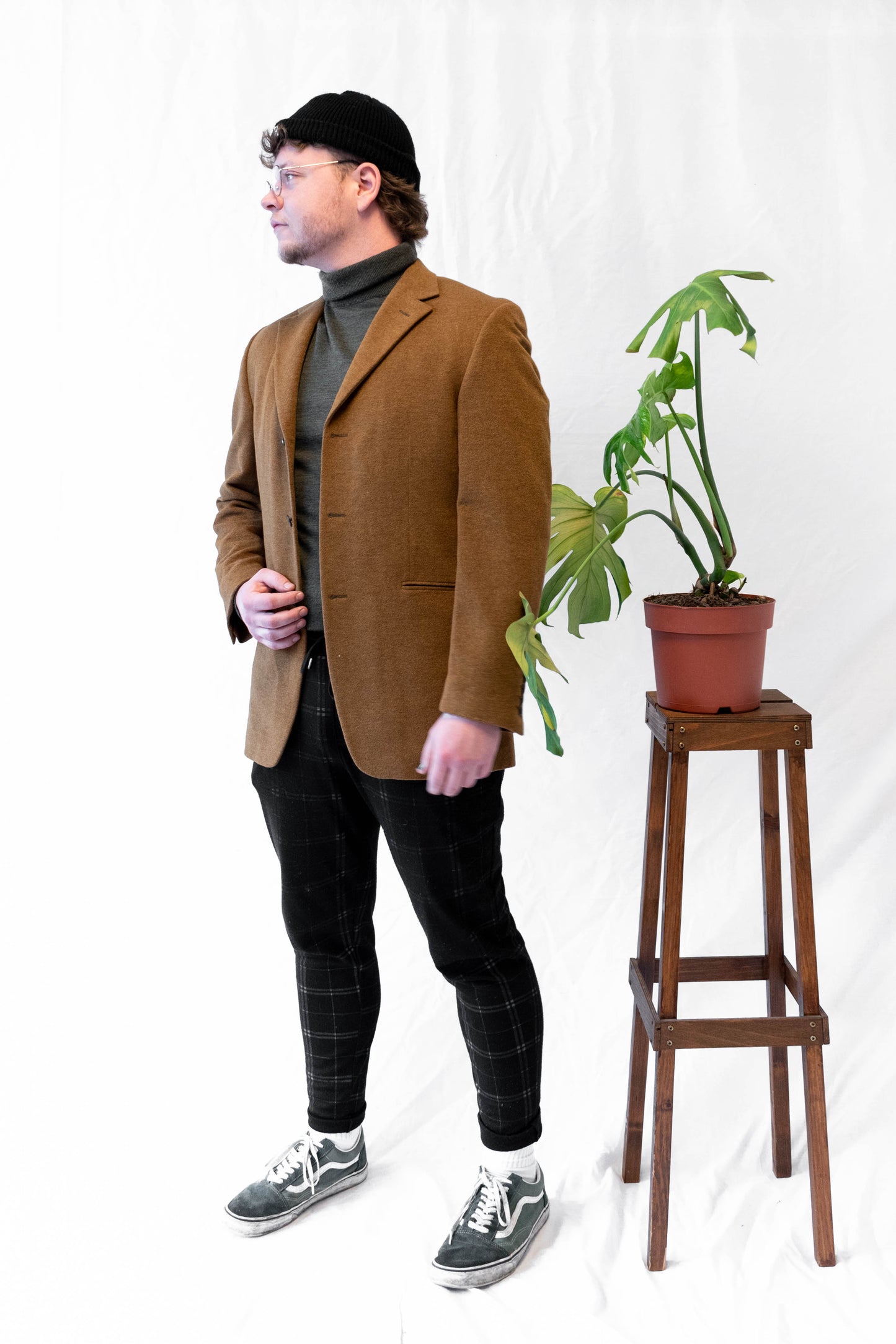 NEW IN! Brown blazer