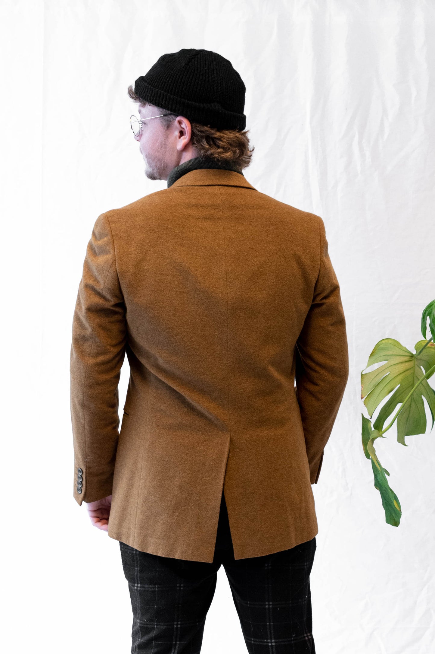NEW IN! Brown blazer