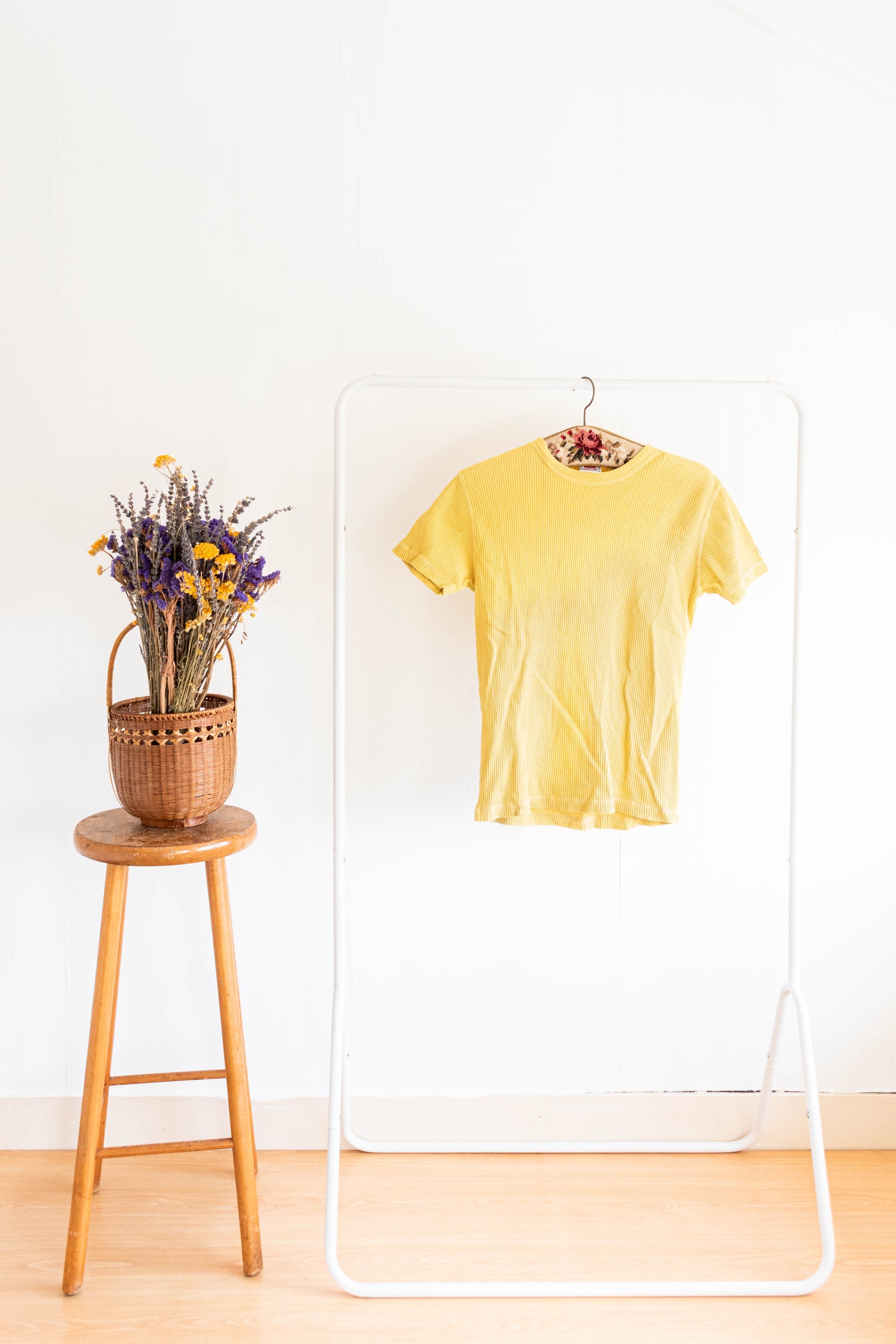 NEW IN! Levi's tee