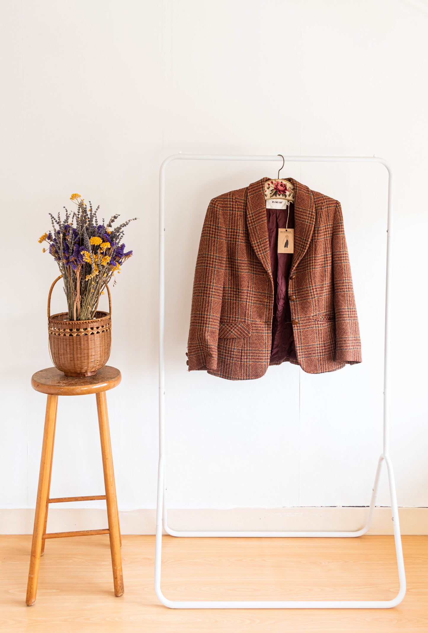 NEW IN! Brown colbert