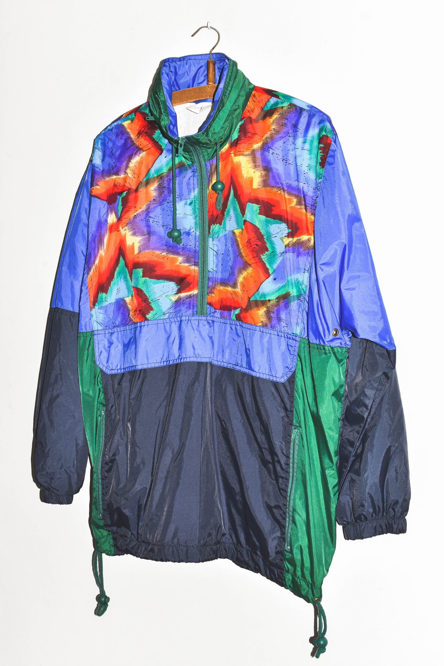 NEW IN! Windbreaker