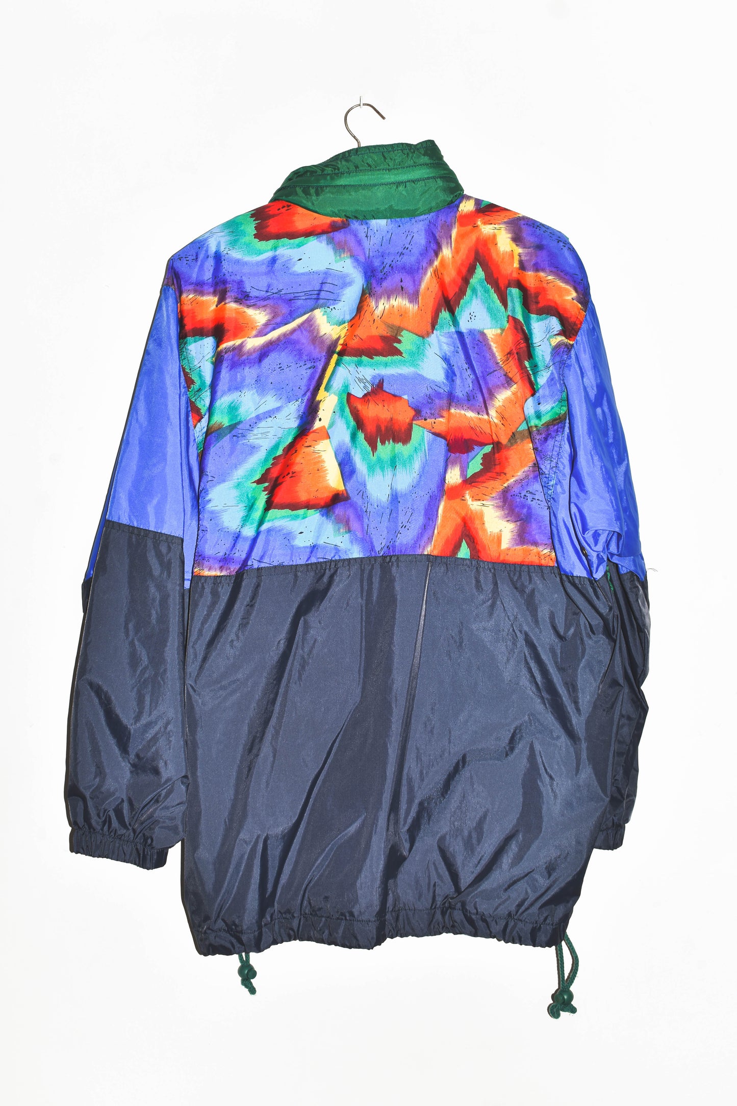 NEW IN! Windbreaker