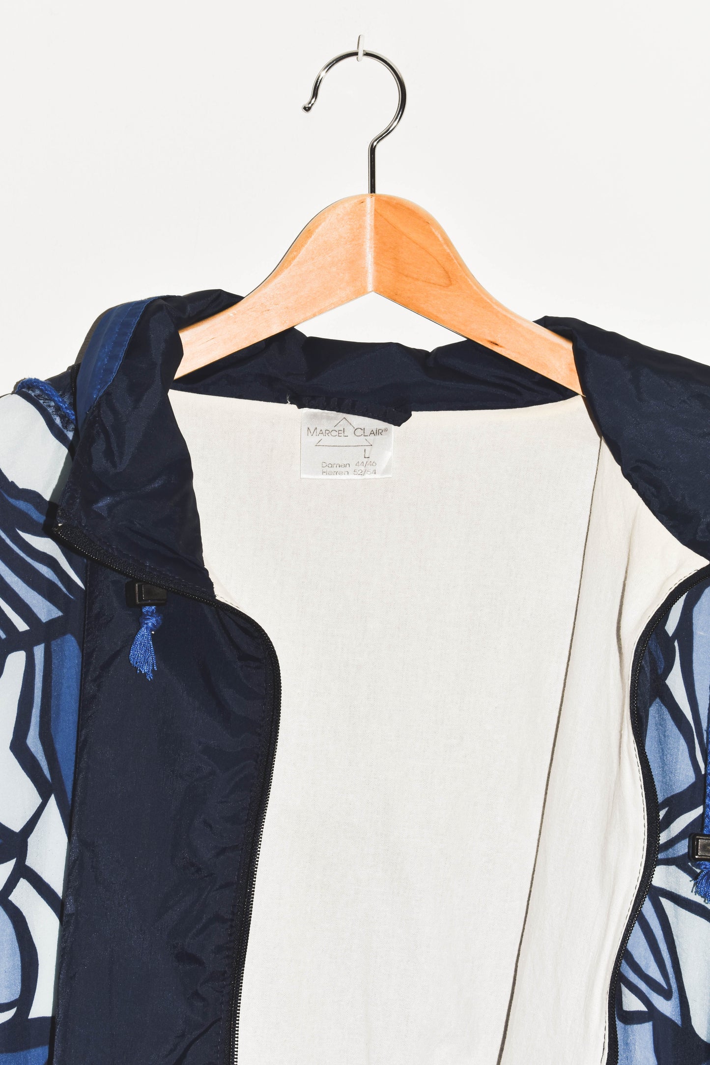 NEW IN! Windbreaker