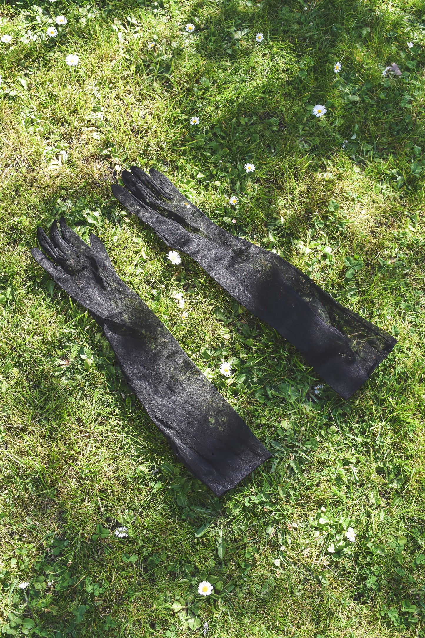 NEW IN! Long gauze gloves
