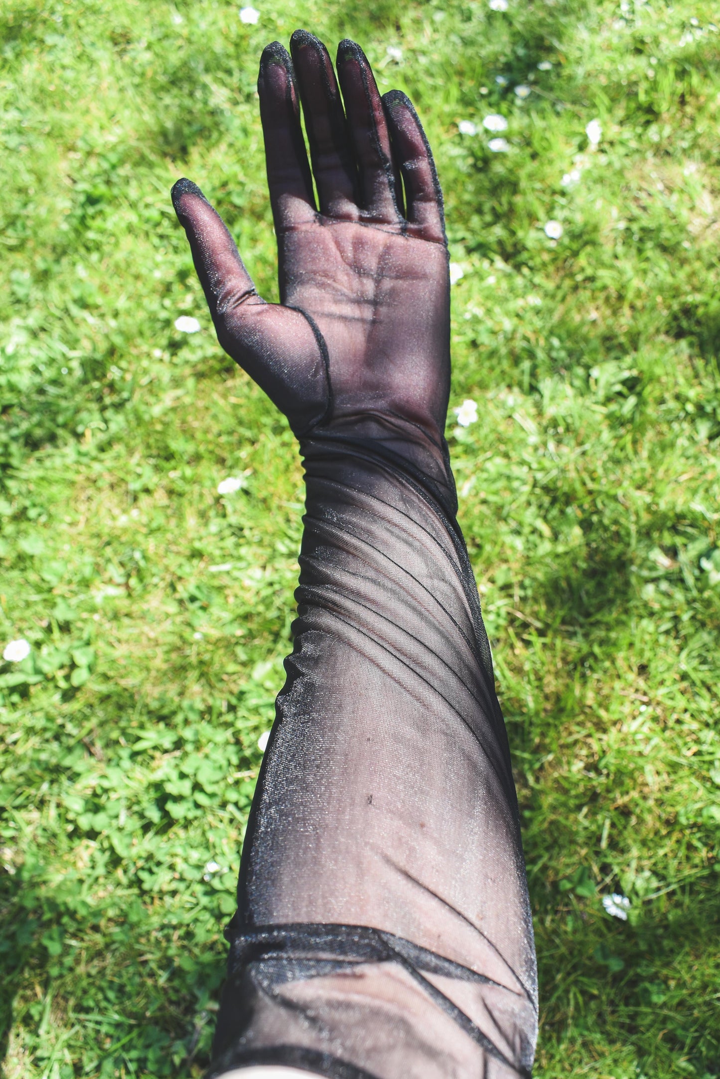 NEW IN! Long gauze gloves