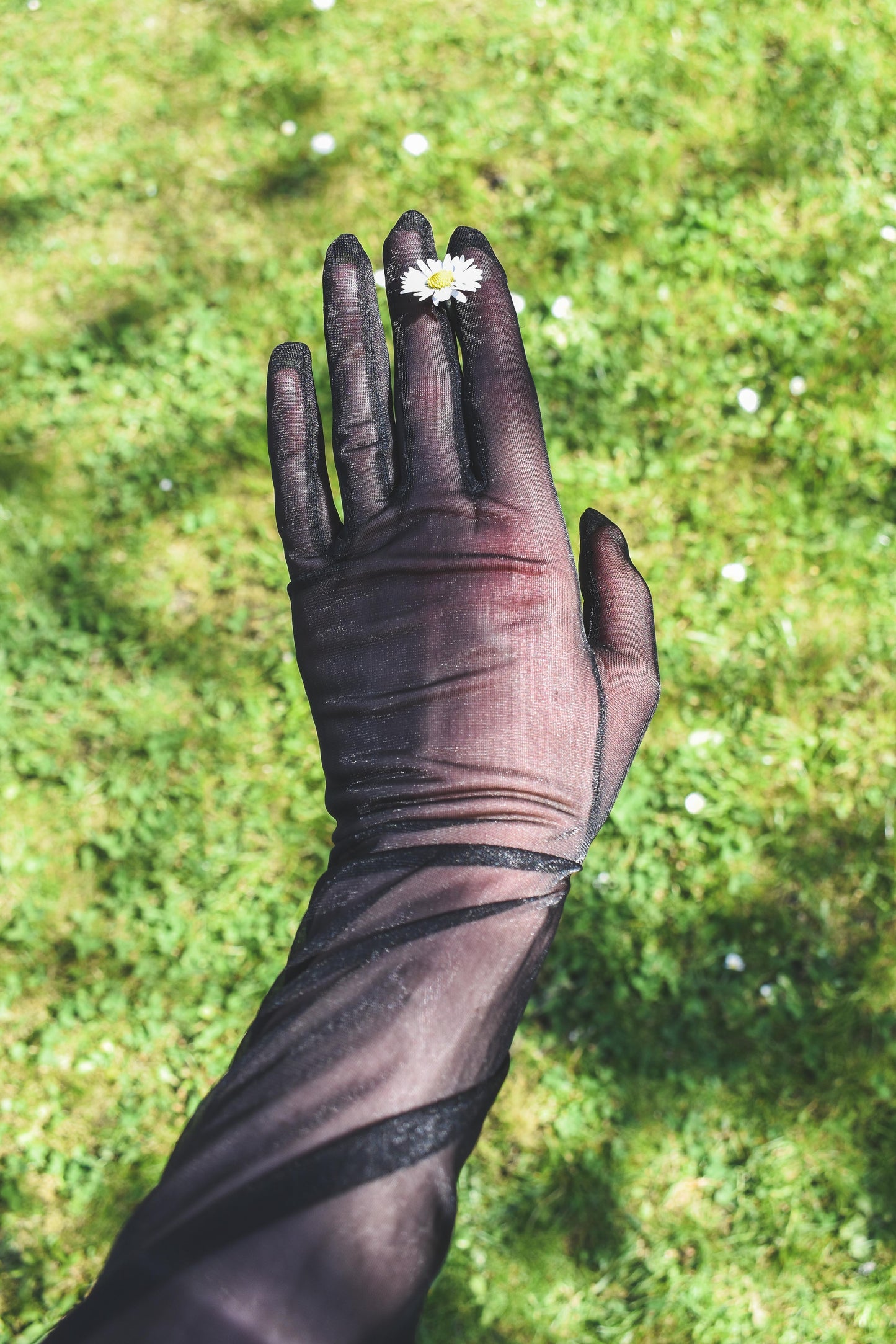 NEW IN! Long gauze gloves