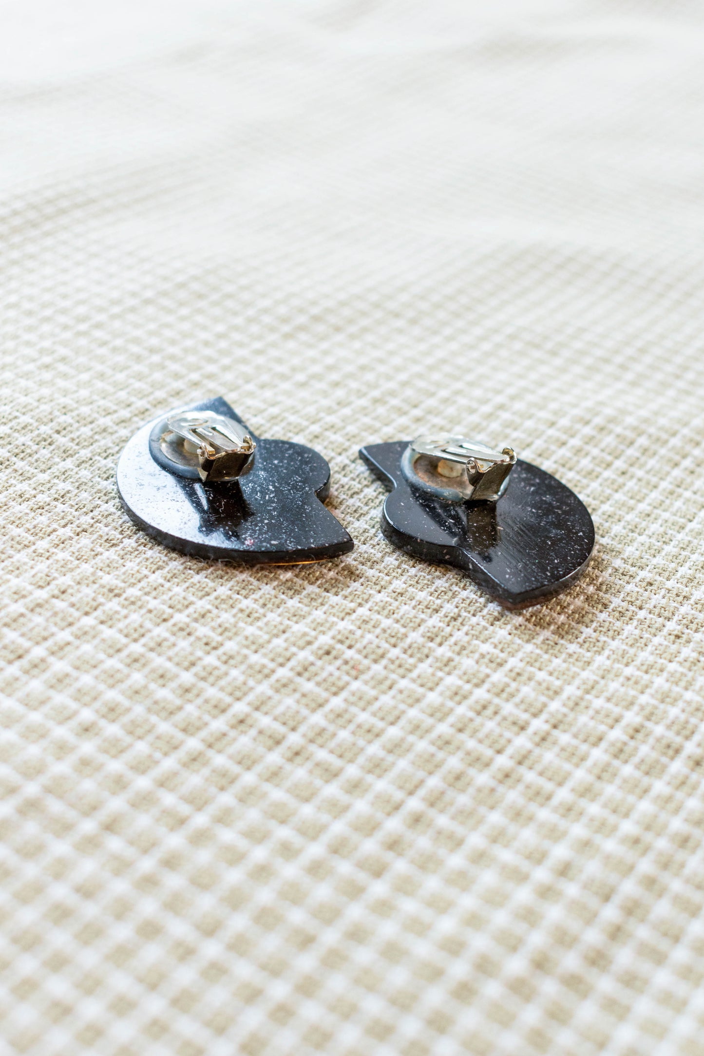 NEW IN! Glitter earrings