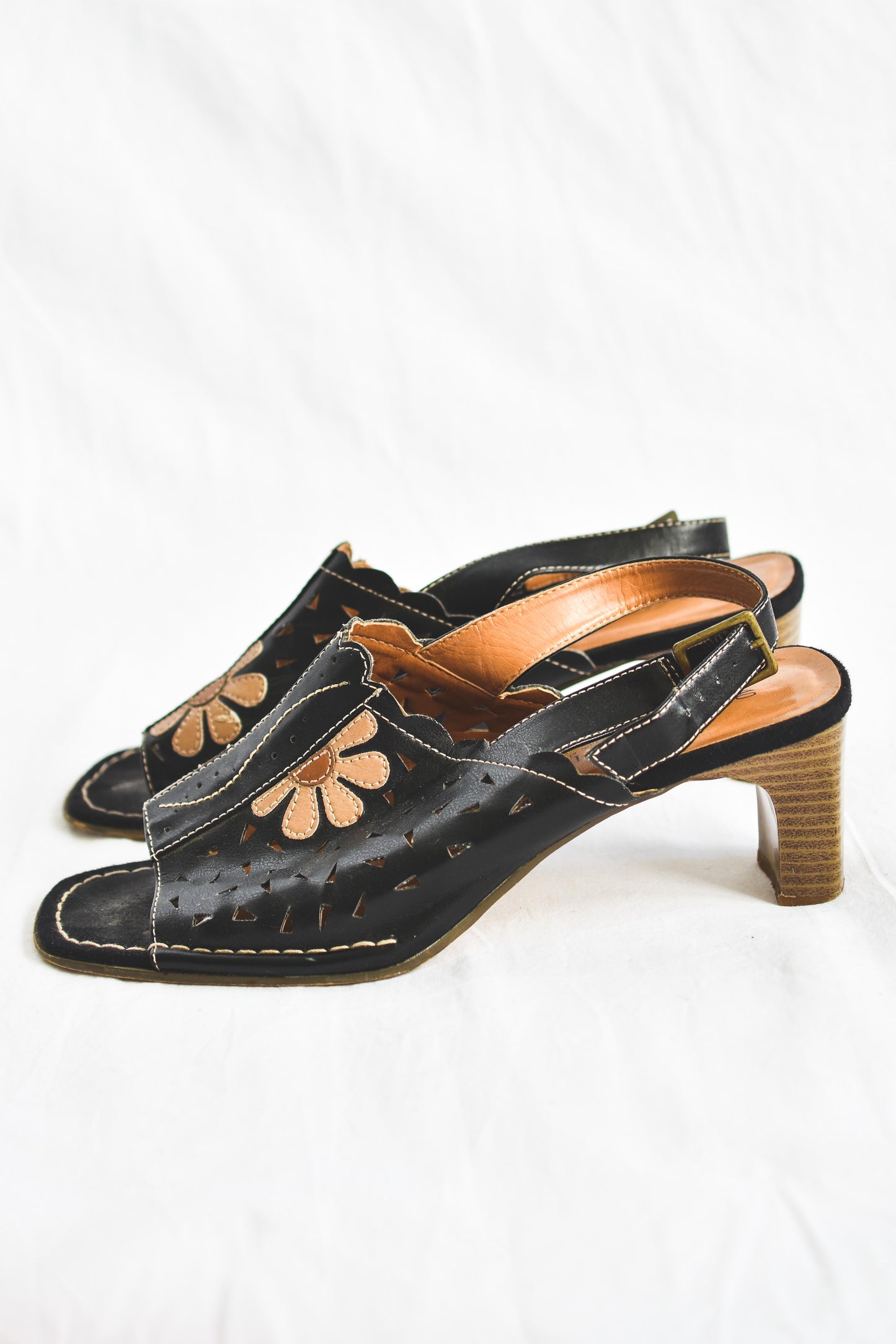 NEW IN! Sixties sandals