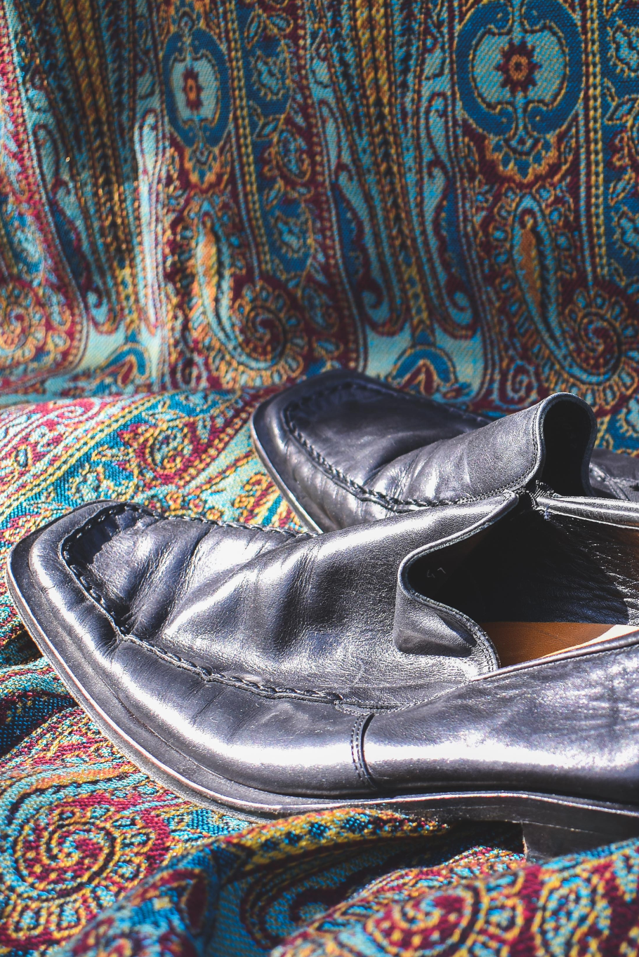 NEW IN! Leather slippers