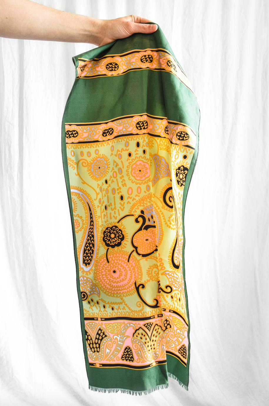 NEW IN! Paisley scarf