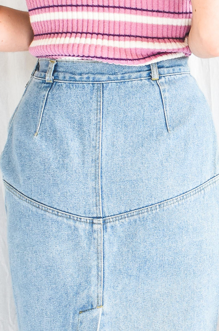 NEW IN! Eighties skirt