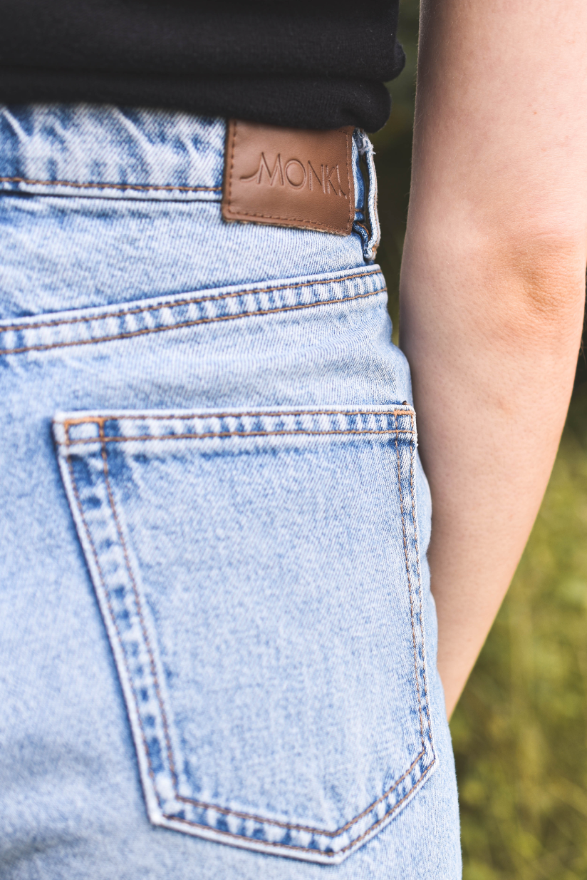 NEW IN! Mom jeans