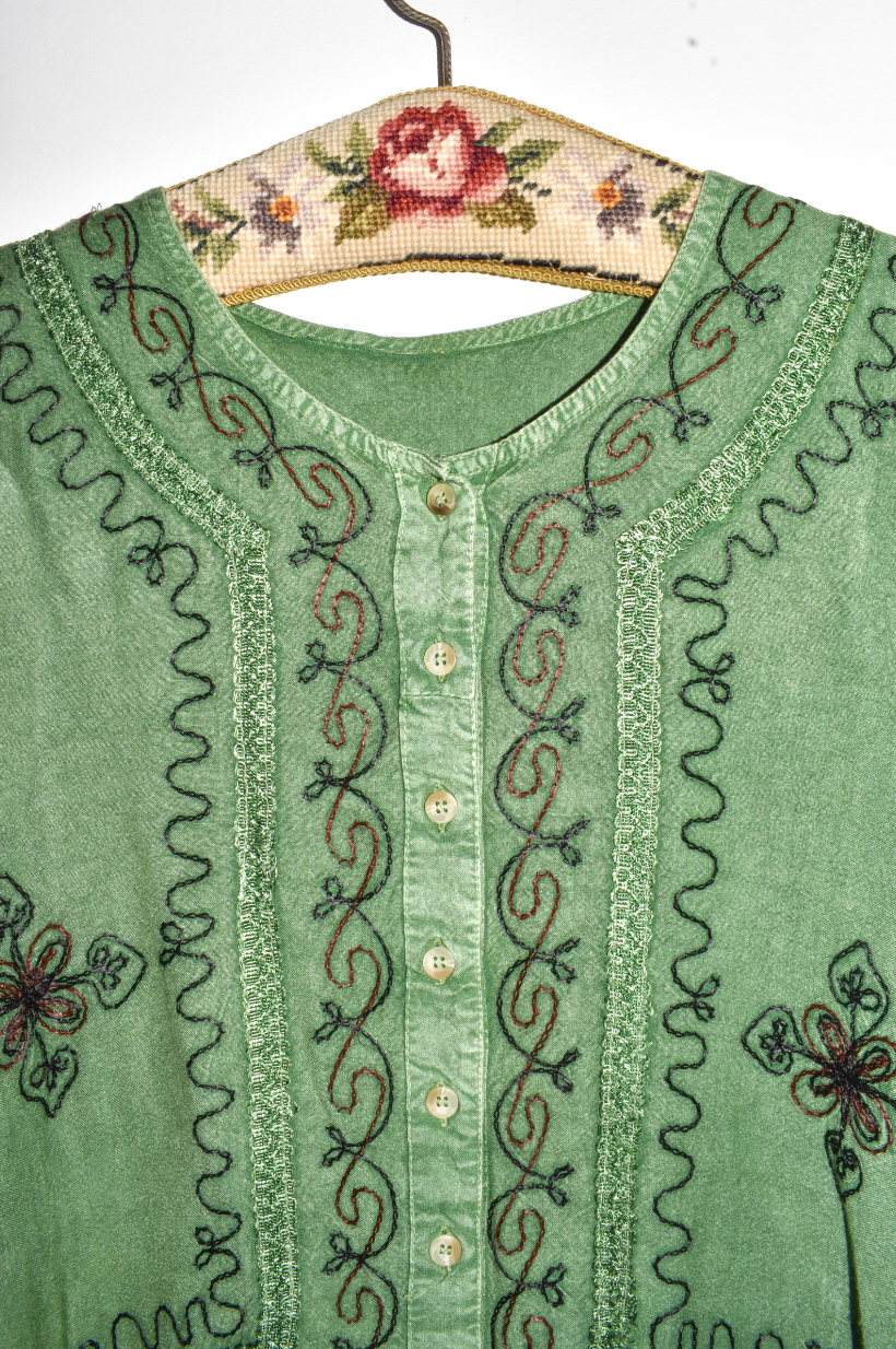 NEW IN! Hippy top