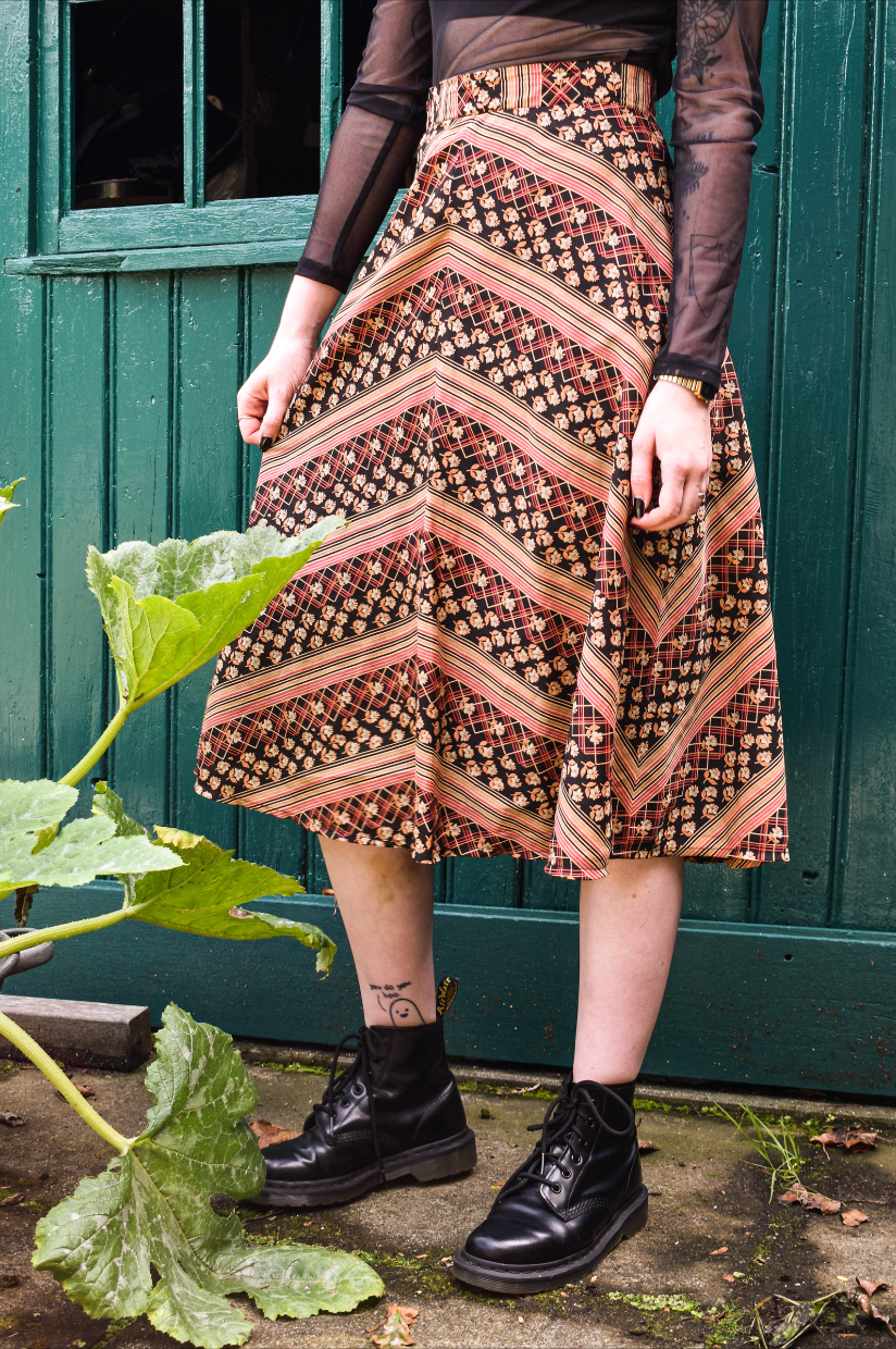 NEW IN! Vintage skirt