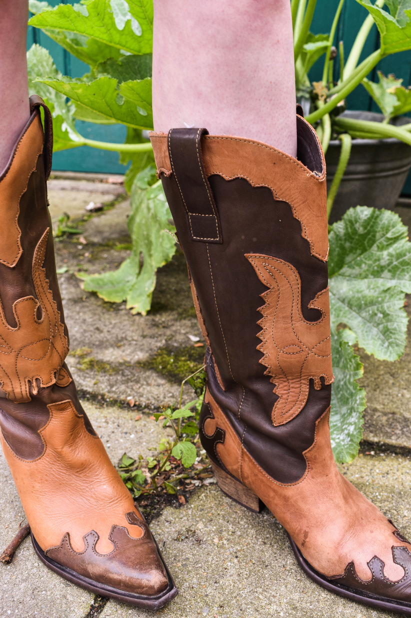 NEW IN! Cowboy shoes