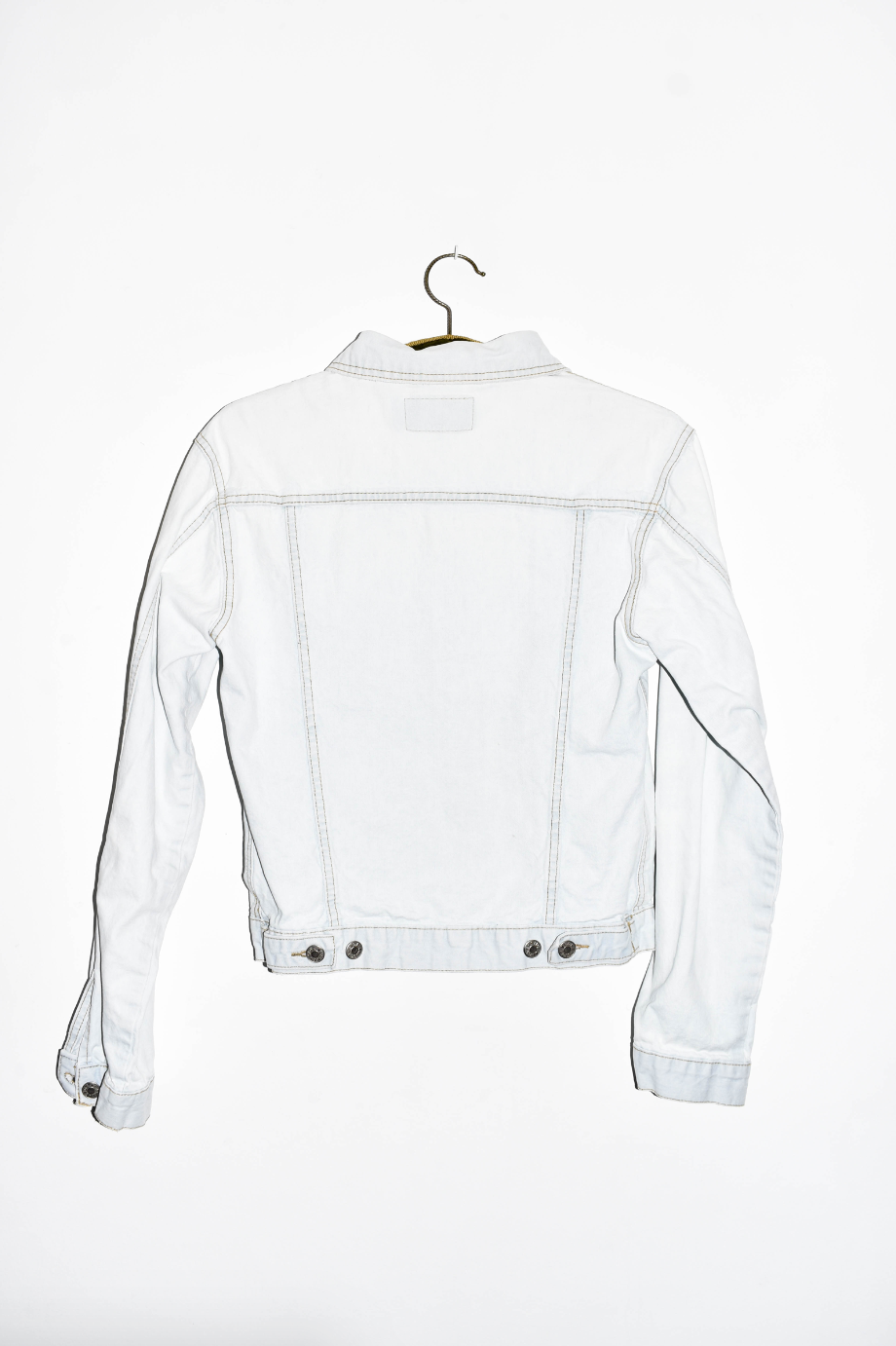 NEW IN! Light denim jacket
