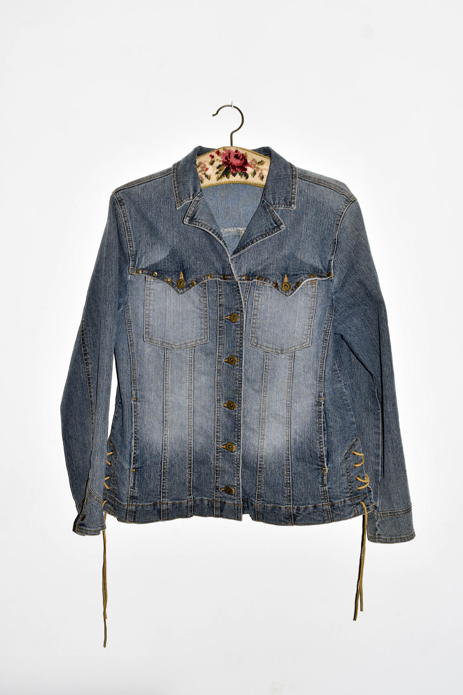 NEW IN! Denim jacket