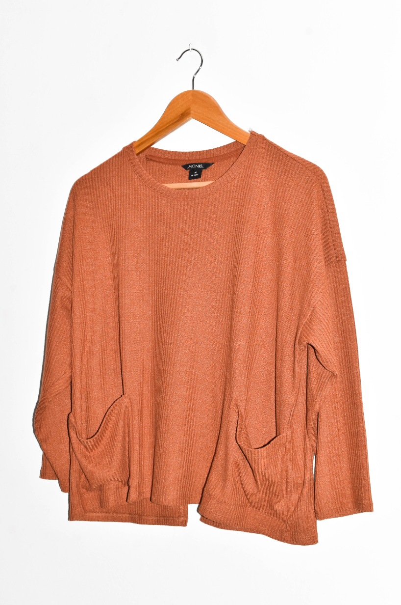 NEW IN! Autumn top