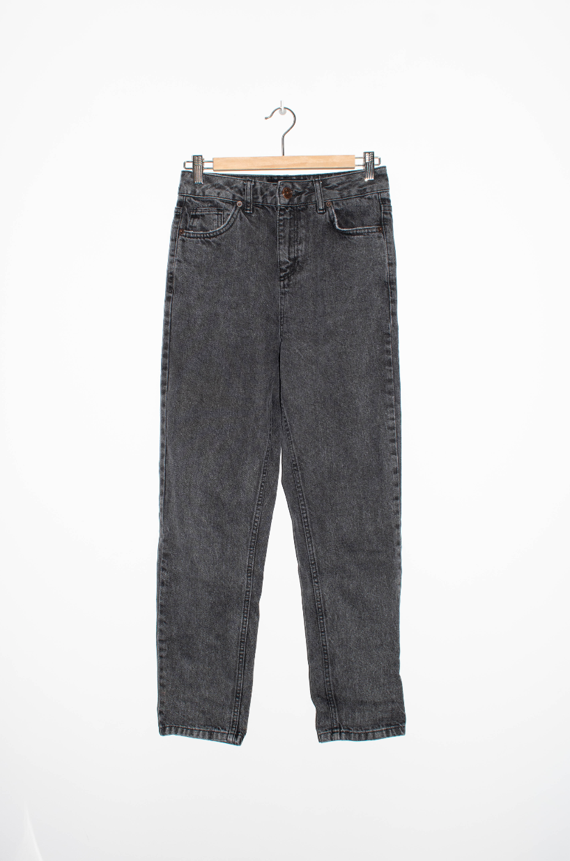 NEW IN! BDG mom jeans