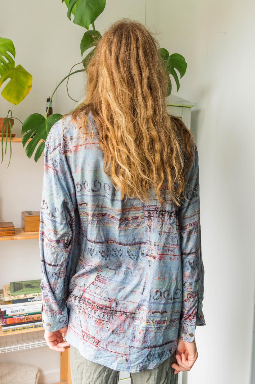 NEW IN! Vintage blouse