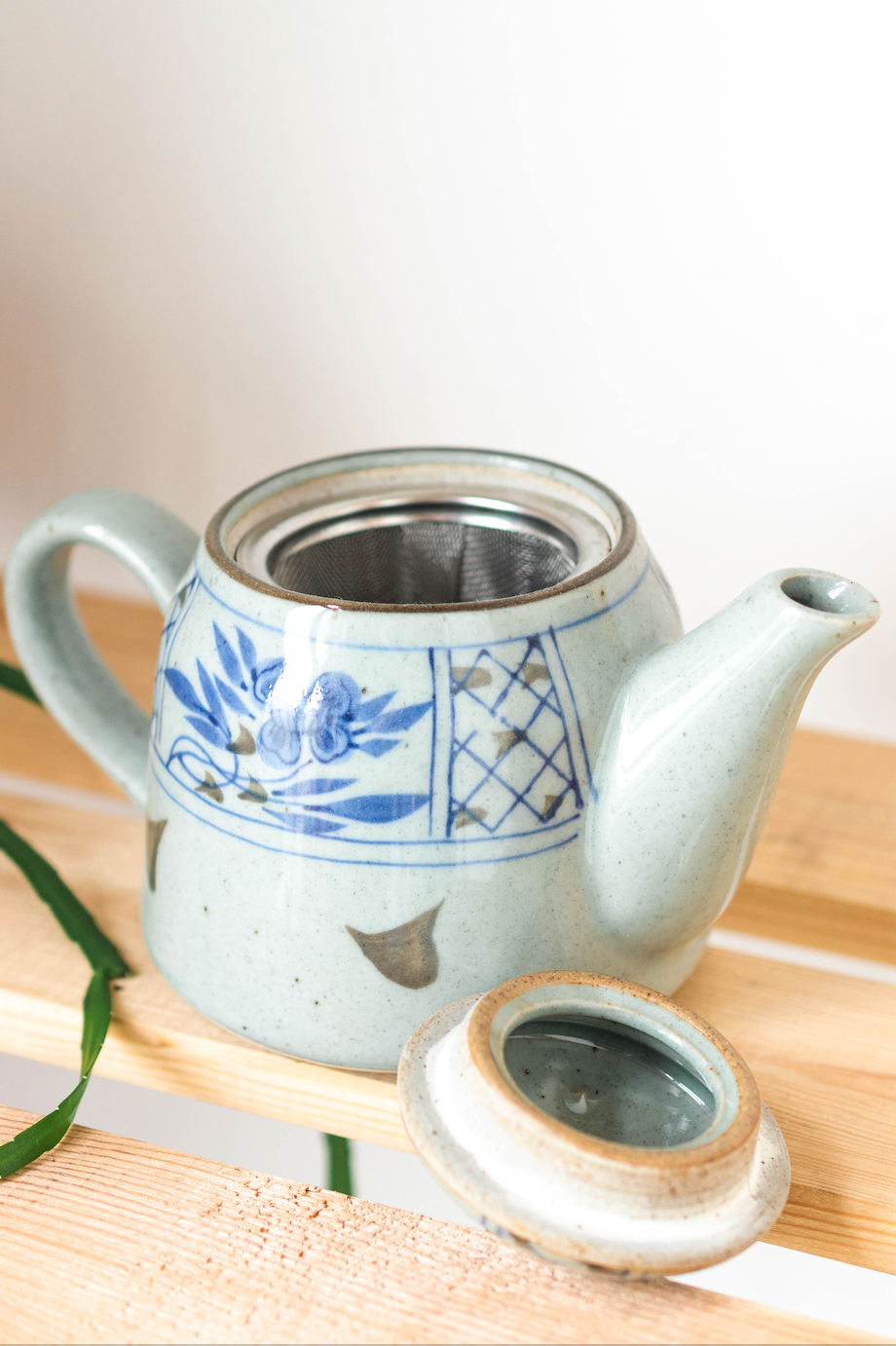 NEW IN! Teapot