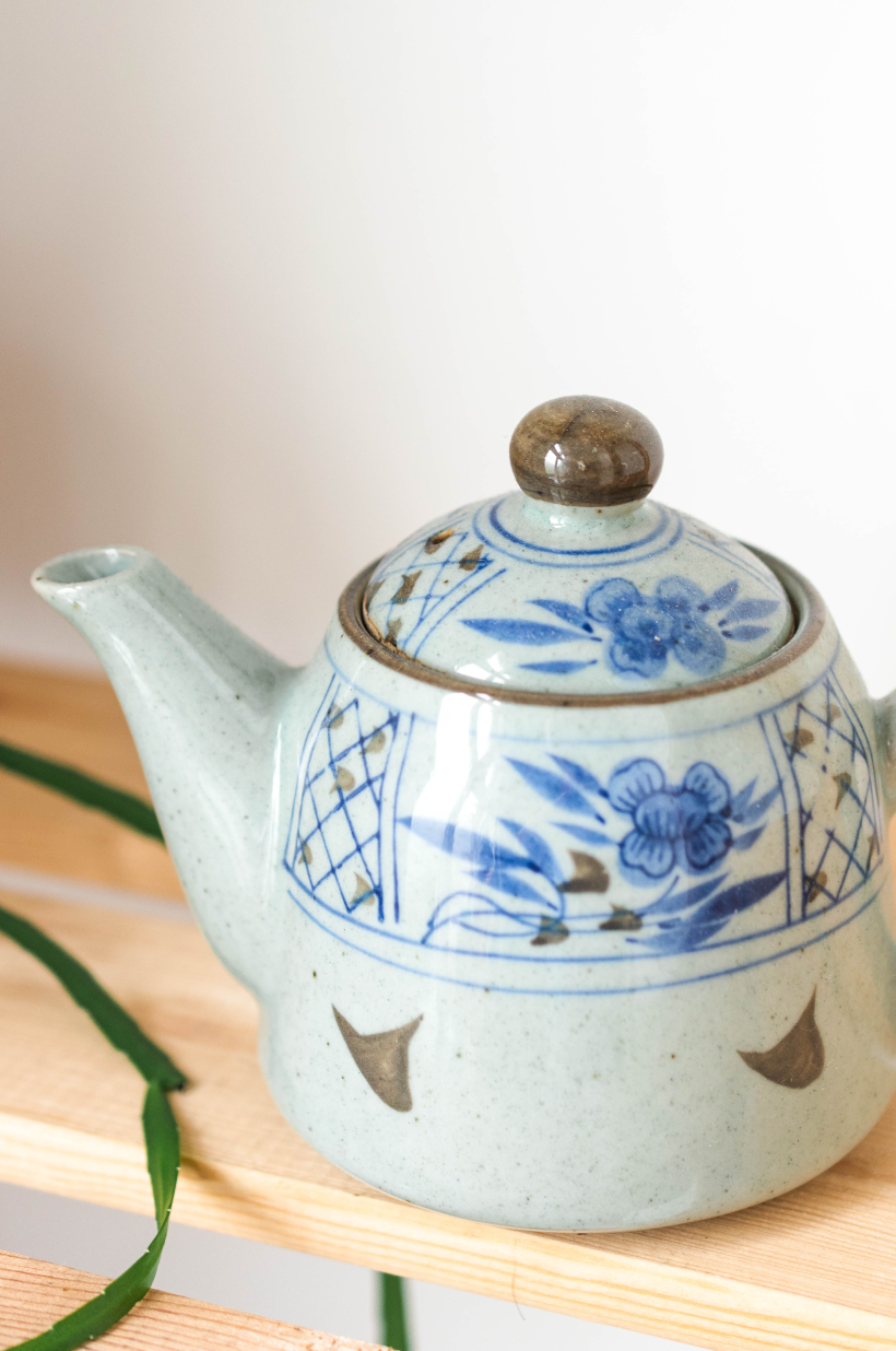 NEW IN! Teapot