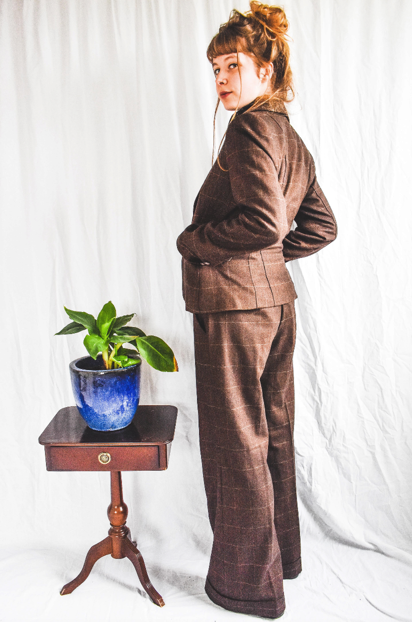 NEW IN! Brown suit