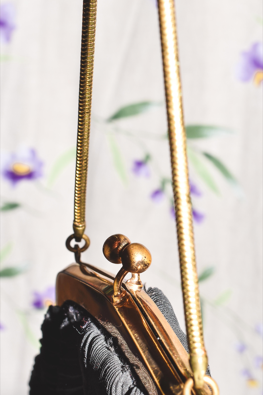 NEW IN! Vintage clutch