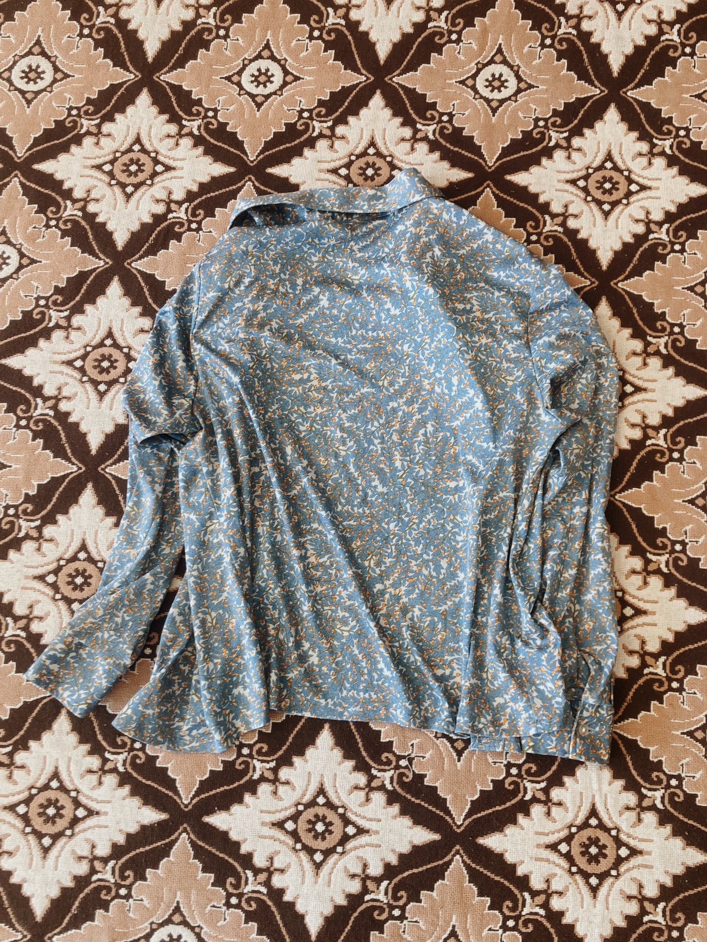 NEW IN! Vintage blouse