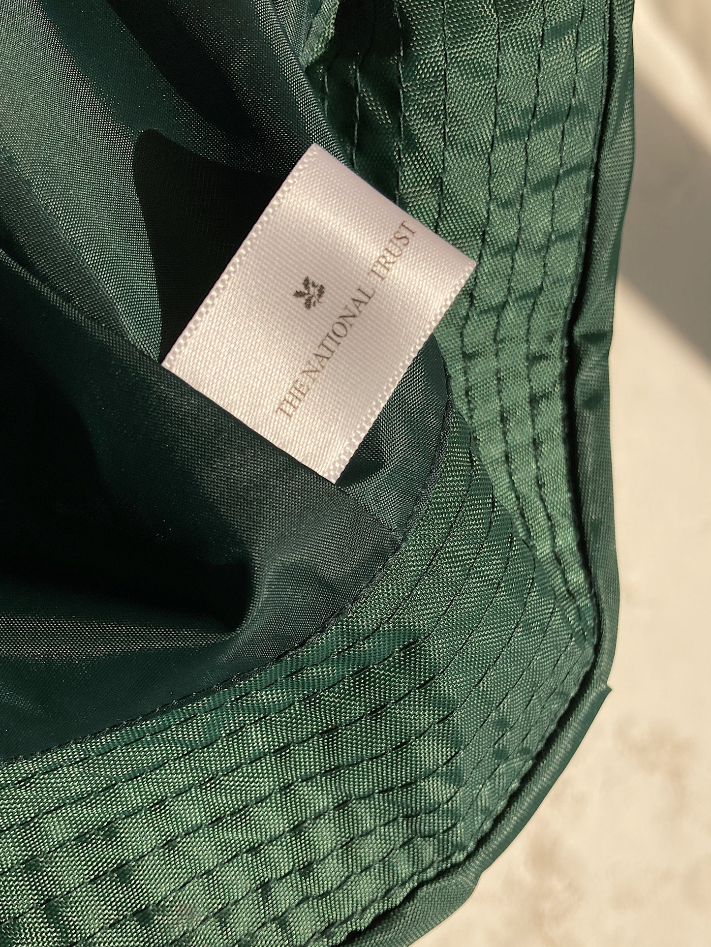 NEW IN! Buckethat