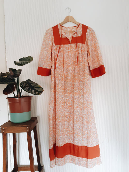 NEW IN! Vintage nightgown