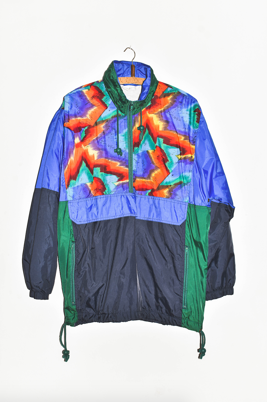 NEW IN! Windbreaker